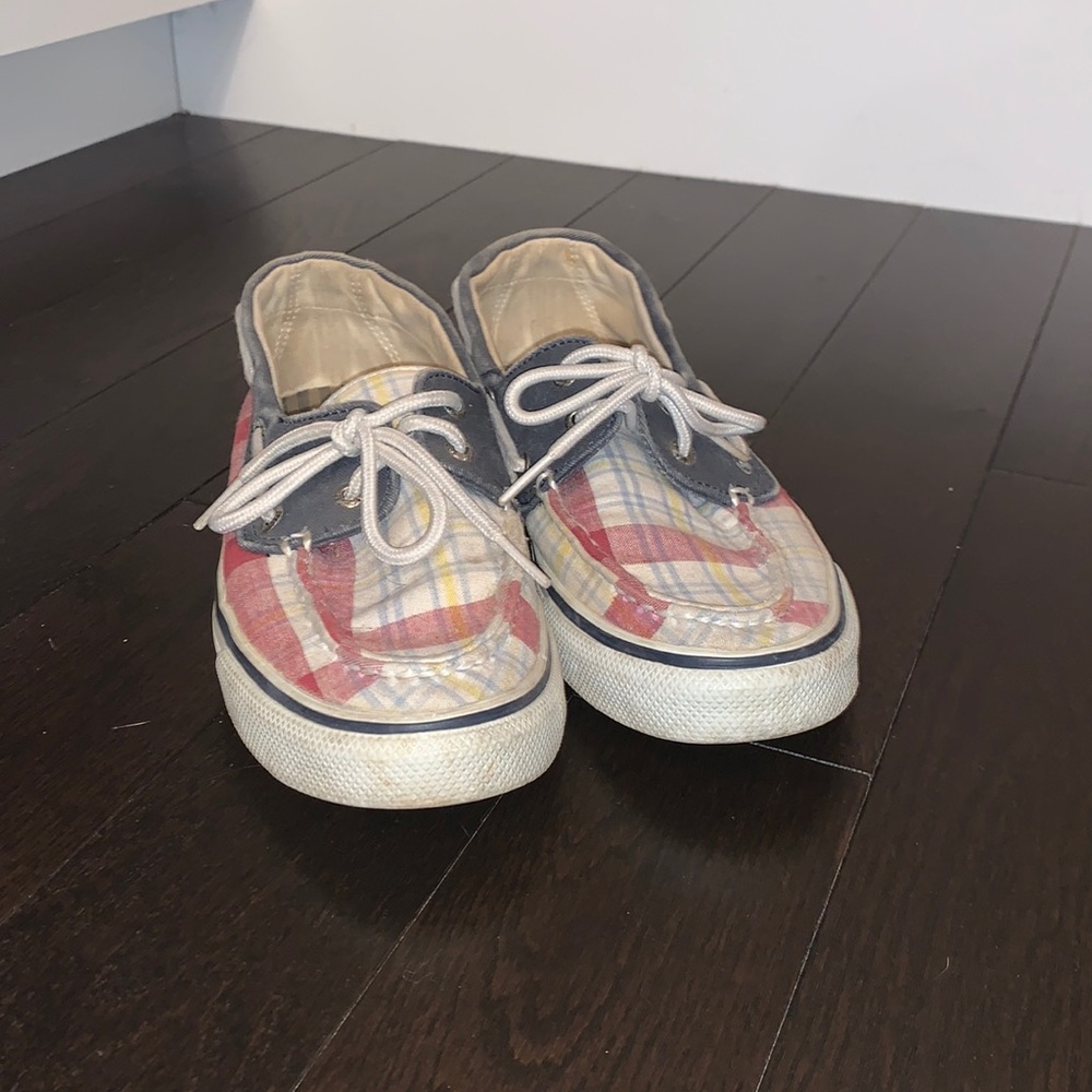 Red white and blue sporty top sliders